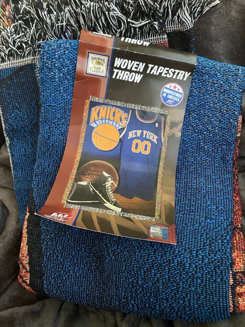 NWT NBA New York Knicks | Woven Tapestry Throw Blanket | 48”x60”
